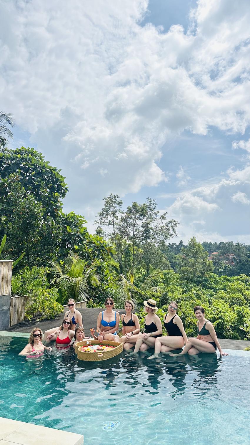 A floating breakfast in the villa pool